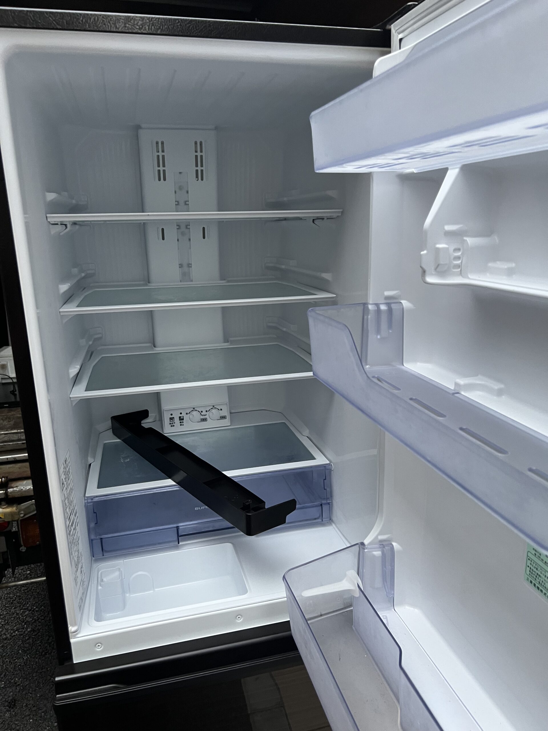 入荷MR-C37S MITSUBISHI 冷凍冷蔵庫　売り切り価格 冷蔵庫・冷凍庫