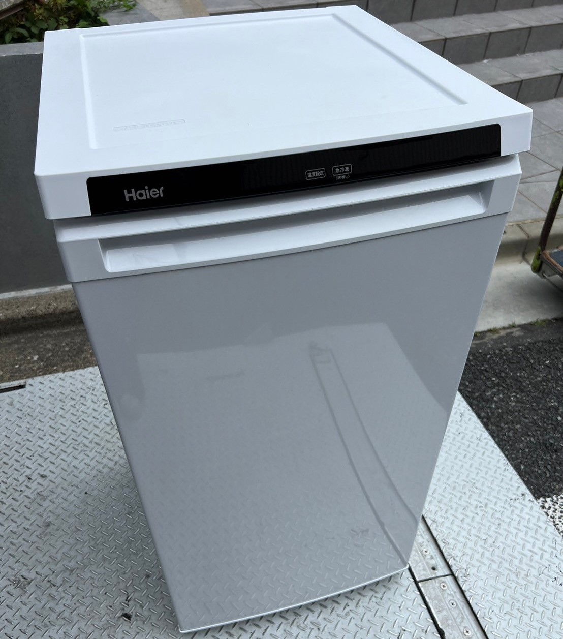 冷凍庫 Haier JF-NU102Dを買取！冷凍庫買取 