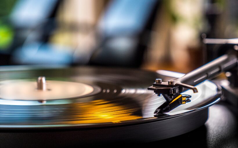 レコードプレーヤー