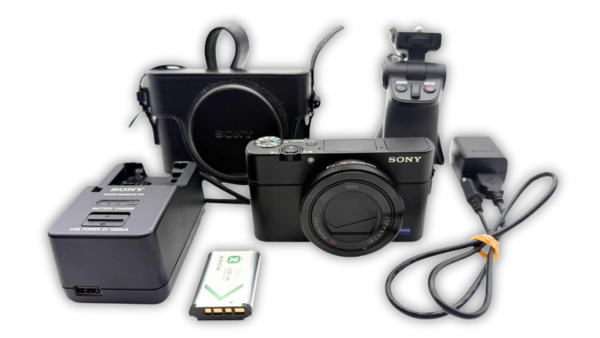SONY サイバーショット RX100III DSC-RX100M3を買取！