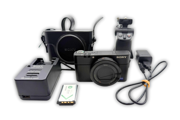 SONY コンパクトデジタルカメラ サイバーショット DSC-RX100M3買取、出張買取