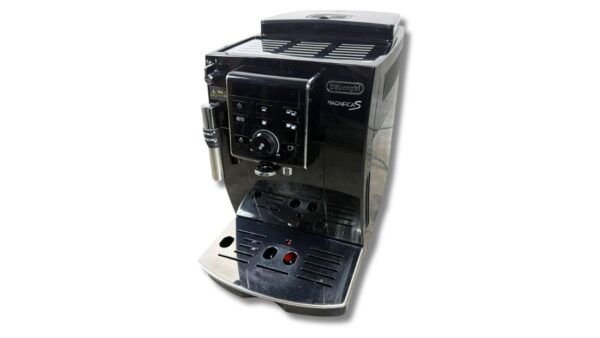 デロンギ マグニフィカS ECAM23120BNを買取！