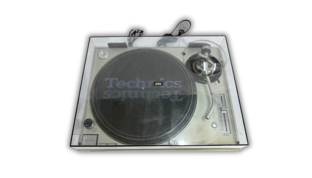 Technics ターンテーブル SL-1200MK5買取、出張買取